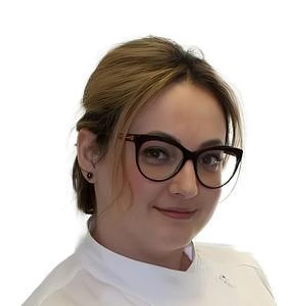 Ивахненко Елена Владимировна — Стоматолог, Пародонтолог, Стоматолог-ортопед, Санкт-Петербург