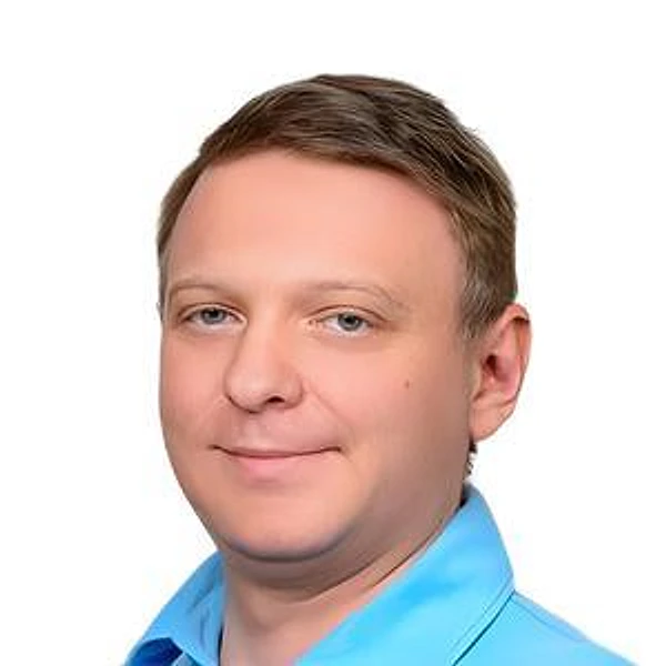 Максютин Илья Андреевич — Стоматолог, Пародонтолог, Стоматолог-имплантолог, Стоматолог-ортопед, Стоматолог-хирург, Волгоград