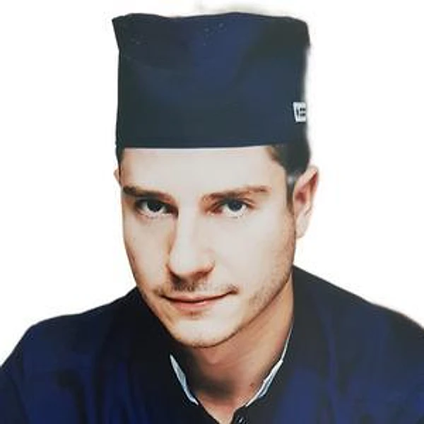 Бахарев Олег Олегович — Уролог, Барнаул