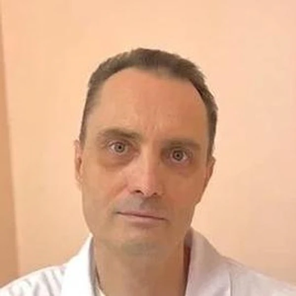 Чеботаев Евгений Владиславович — Онколог, unknown