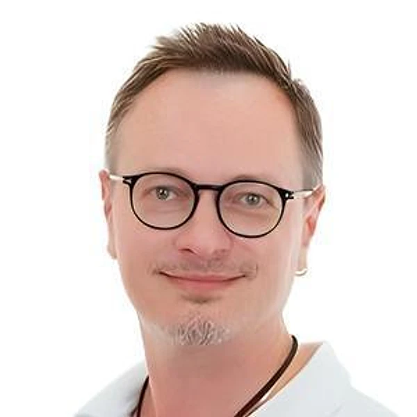 Посадский Иван Иванович — Стоматолог-хирург, Стоматолог-имплантолог, Москва