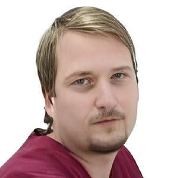 Денисов Артём Александрович — Рентгенолог, Москва
