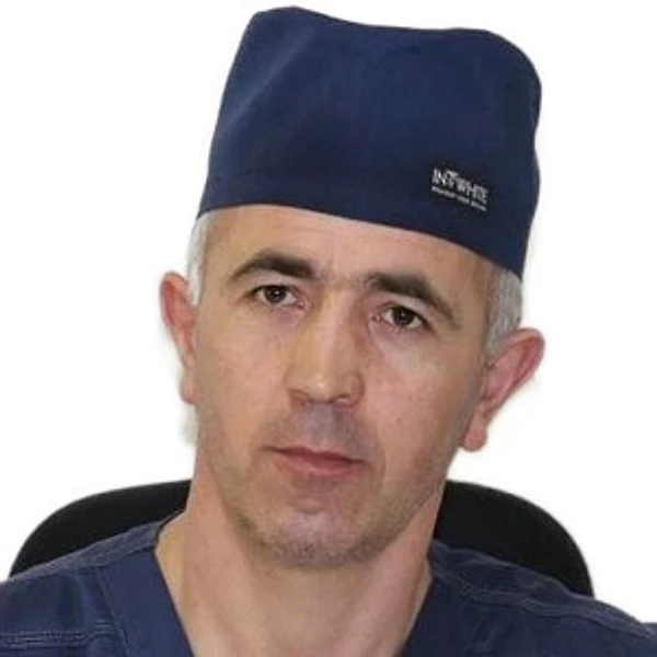 Абдулжалилов Магомед Рабаданович — Эндоскопист, Махачкала