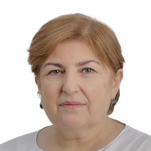 Азизова Разият Иминовна — ЛОР, Махачкала