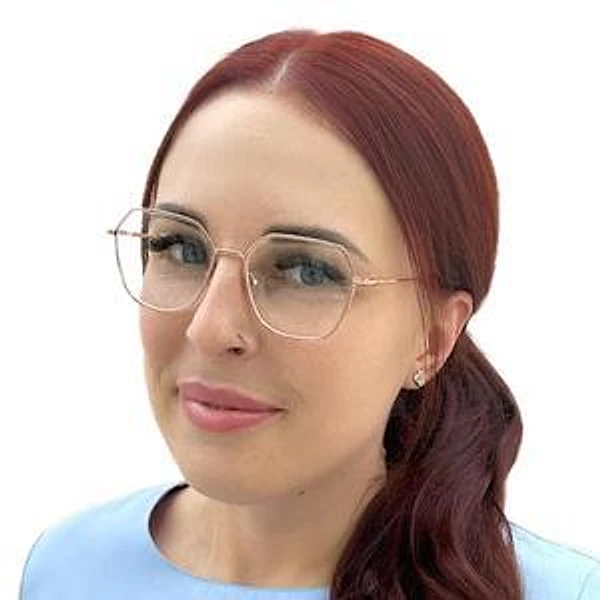 Изотова Дарья Вадимовна — Детский стоматолог, Детский стоматолог-гигиенист, Детский стоматолог-ортопед, Детский стоматолог-хирург, Омск