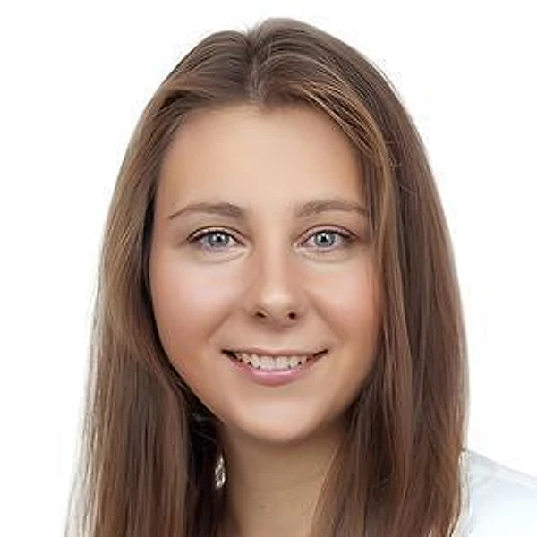 Сафьянова Елена Викторовна — Челюстно-лицевой хирург, Пластический хирург, Москва