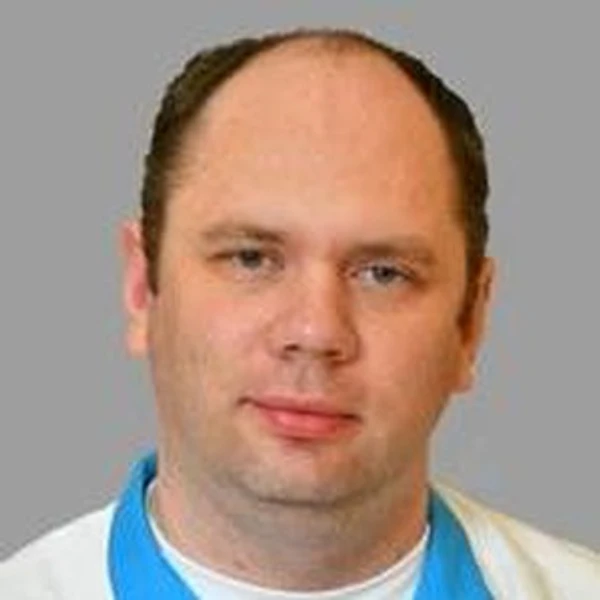 Поярков Константин Александрович — Нейрохирург, Санкт-Петербург