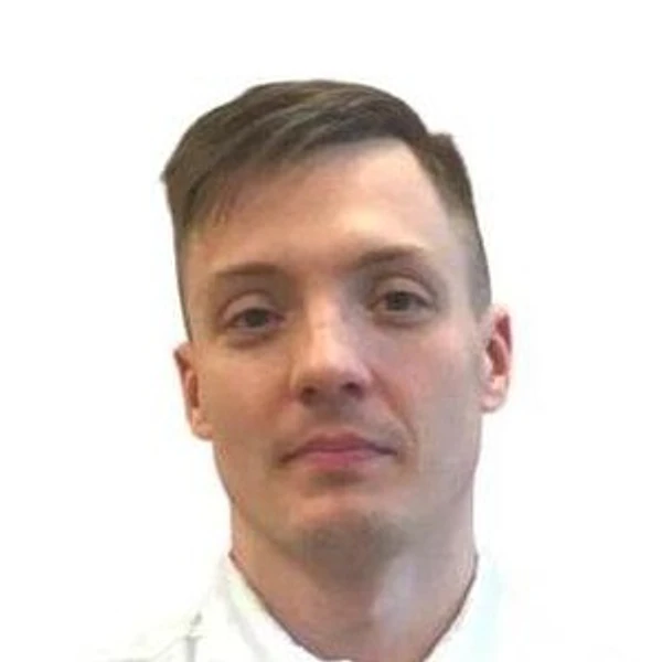 Язиков Максим Николаевич — Ортопед, Калининград