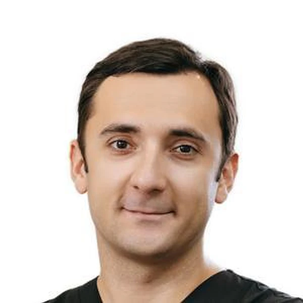 Уляков Эльдар Андреевич — Стоматолог-хирург, Стоматолог-имплантолог, Тюмень