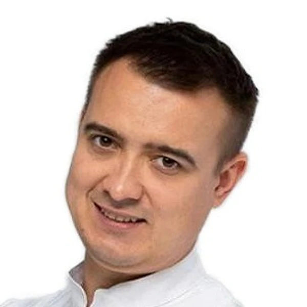 Смирнов Олег Сергеевич — Стоматолог-ортодонт, Санкт-Петербург