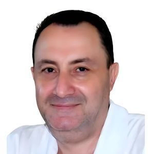 Ттуян Армен Ваганович — Стоматолог-ортопед, Стоматолог, Калининград
