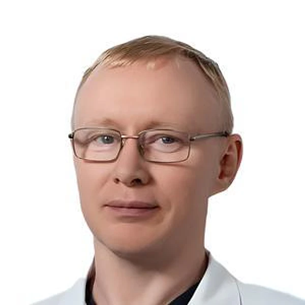 Чиняков Михаил Владленович — Ортопед, Артролог, Травматолог, Москва