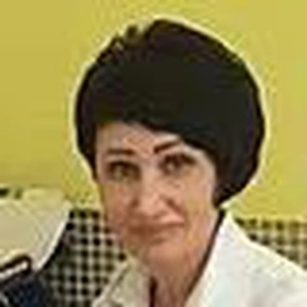 Живова Елена Олеговна — Стоматолог, Дальнереченск