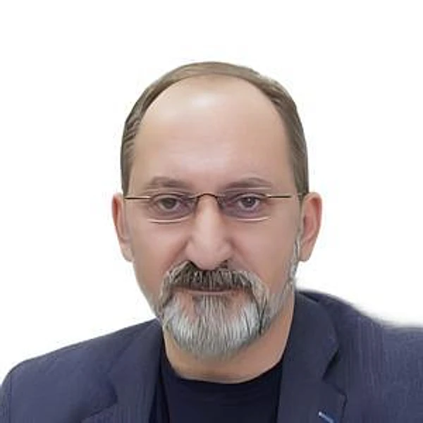 Егоян Арсен Сергеевич — Стоматолог-хирург, Стоматолог-имплантолог, Стоматолог-ортопед, Москва