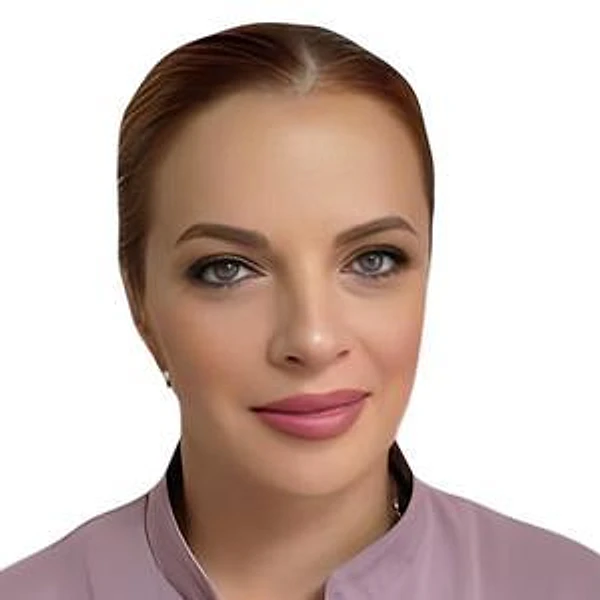Завгородняя Елена Геннадиевна — Врач УЗИ, Уссурийск