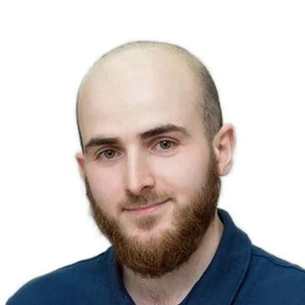 Ханов Ислам Нариманович — Стоматолог, Майкоп