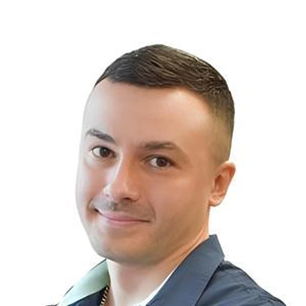 Стародубцев Никита Игоревич — Массажист, Курск