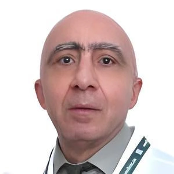 Гарегинян Ара Сираканович — Эндоскопист, Зеленоград