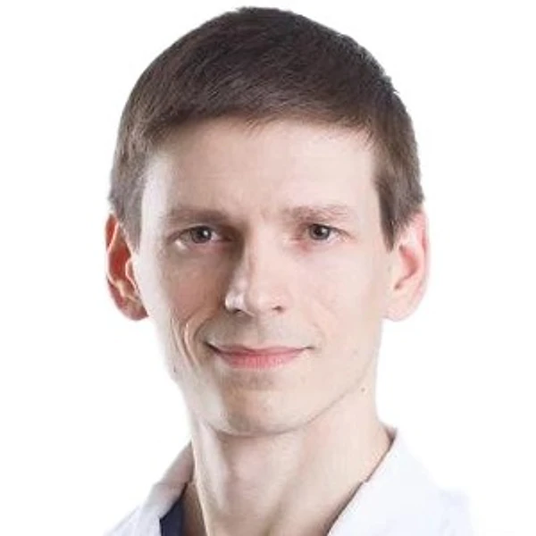 Клюганов Виталий Сергеевич — Офтальмолог (окулист), Москва
