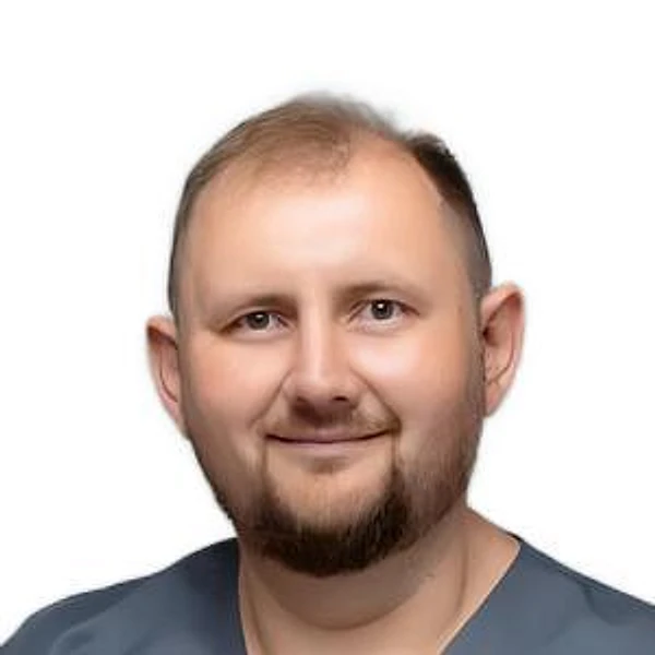 Манапов Павел Александрович — Стоматолог-имплантолог, Гнатолог, Стоматолог, Стоматолог-ортопед, Стоматолог-хирург, Сочи