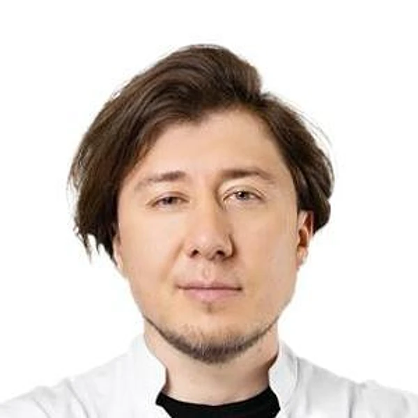 Алмазов Илья Алексеевич — Пластический хирург, Оренбург