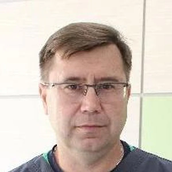 Сапожников Игорь Николаевич — Стоматолог, Красноуфимск