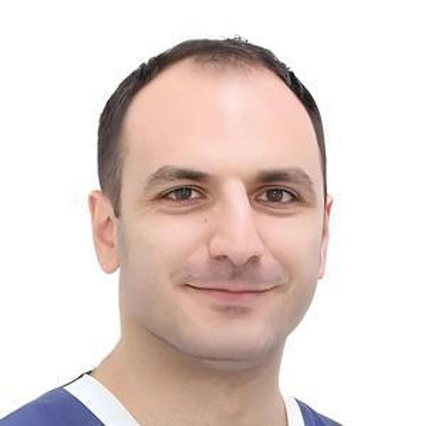 Амбарцумян Вазген Вагифович — Стоматолог, Стоматолог-имплантолог, Стоматолог-ортопед, Стоматолог-хирург, Москва
