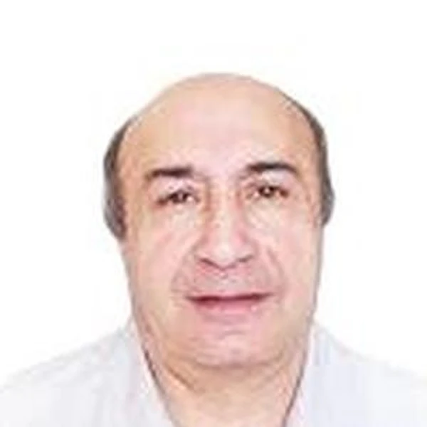 Аракелян Аркадий Михайлович — ЛОР, Сочи