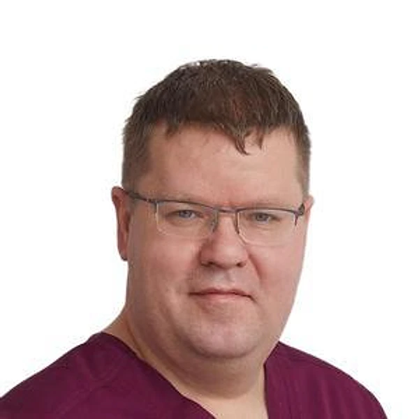 Коваленко Дмитрий Михайлович — Пластический хирург, Киров