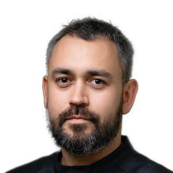 Симоновский Александр Игоревич — Стоматолог-ортодонт, Алушта