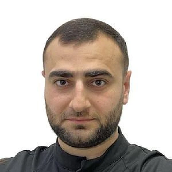 Паразян Артур Сасунович — Сосудистый хирург (ангиохирург), Ставрополь
