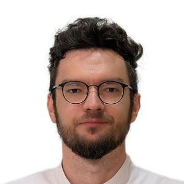 Александров Михаил Алексеевич — Стоматолог-имплантолог, Стоматолог-хирург, Екатеринбург