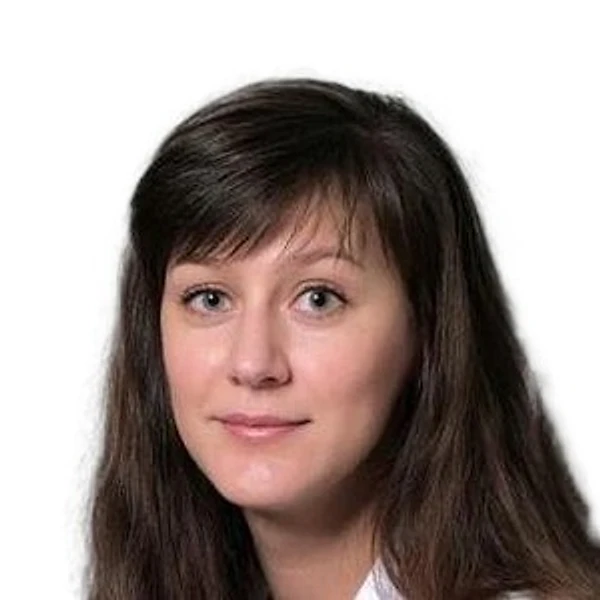 Никитина Алина Евгеньевна — Стоматолог, Пародонтолог, Стоматолог-хирург, Санкт-Петербург