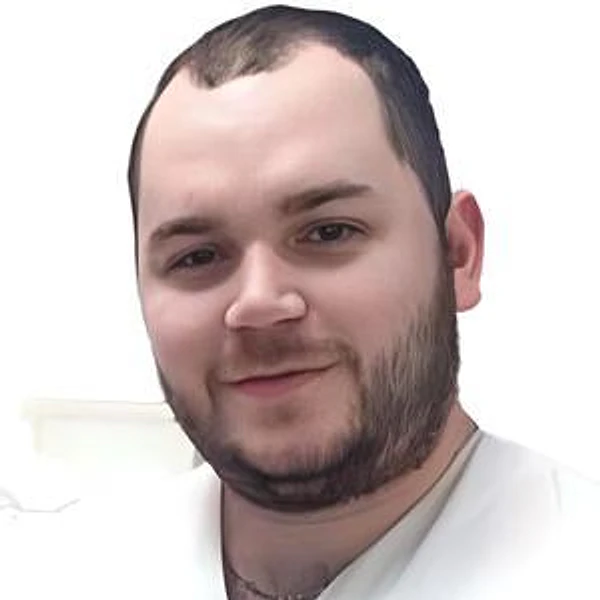Трапезион Денис Евгеньевич — Стоматолог, Симферополь