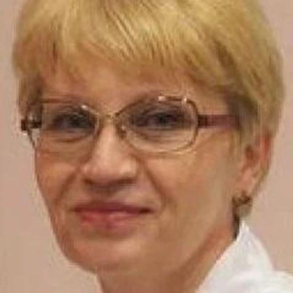 Спиридонова Елена Евгеньевна — Гинеколог, Акушер, Тверь