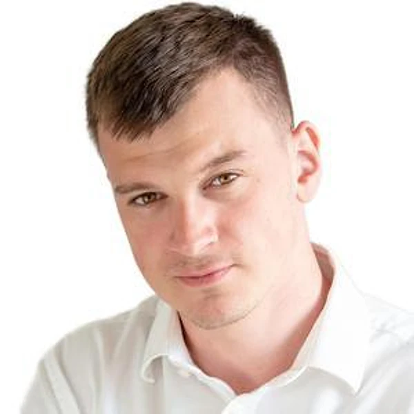 Моисеев Глеб Александрович — Стоматолог-имплантолог, Тула