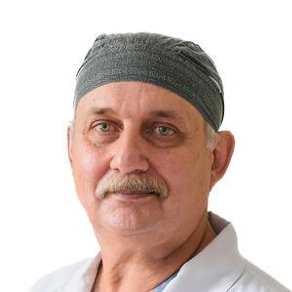 Корячко Геннадий Александрович — ЛОР, Владивосток