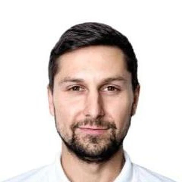 Кабальнов Денис Алексеевич — Инструктор-методист, Москва