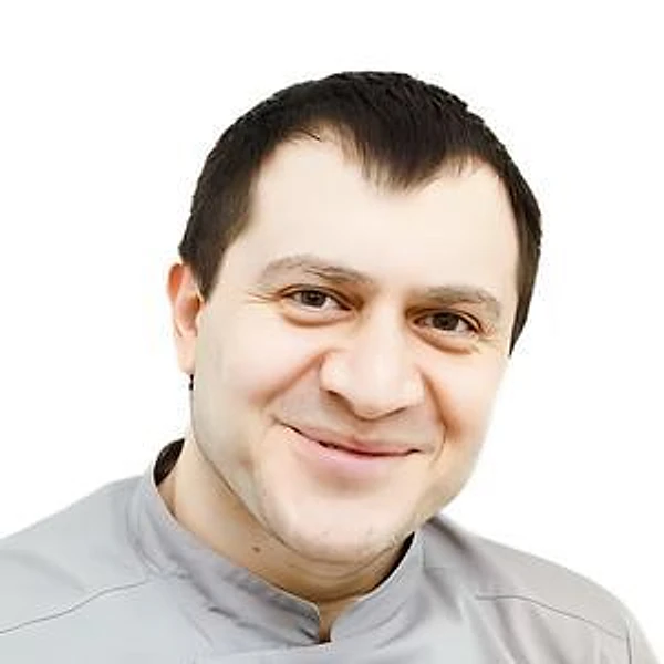 Астамиров Ахмед Вахаевич — Стоматолог, Стоматолог-хирург, Москва