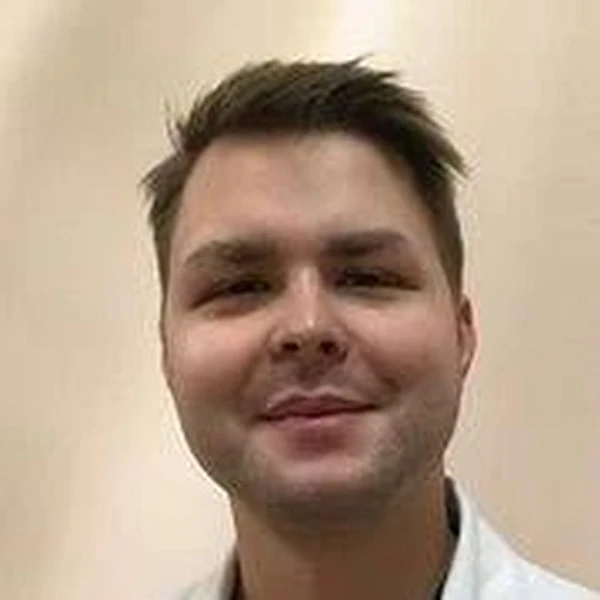 Ивандаев Александр Сергеевич — Сосудистый хирург (ангиохирург), Зеленоград