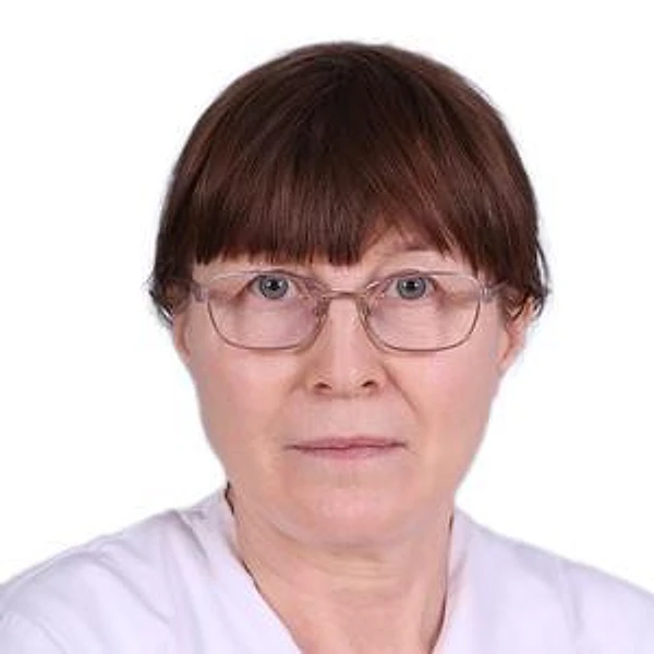 Шустова Светлана Борисовна — Стоматолог, Шумерля