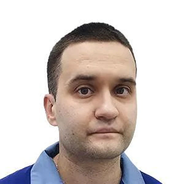 Хихлич Артем Станиславович — Невролог, Новосибирск