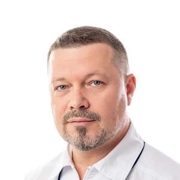 Сучков Денис Сергеевич — Стоматолог-имплантолог, Стоматолог-ортопед, Стоматолог-хирург, Санкт-Петербург