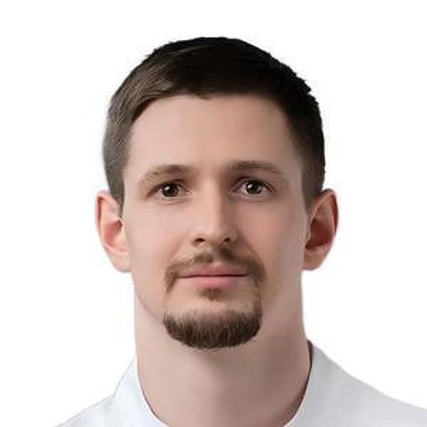Постнов Денис Александрович — Стоматолог-хирург, Череповец