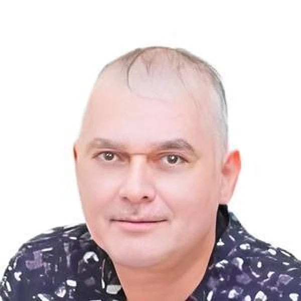 Бетишев Руслан Хусейнович — Нейрохирург, Майкоп