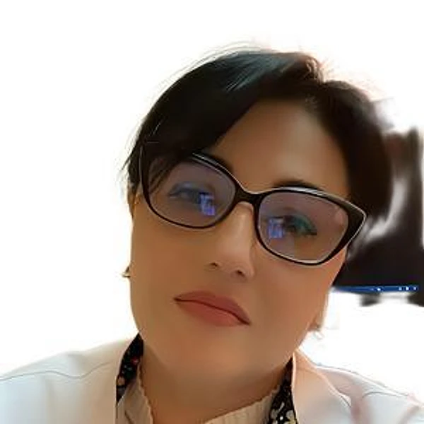 Хачатрян Ася Сергоевна — Врач УЗИ, Сальск