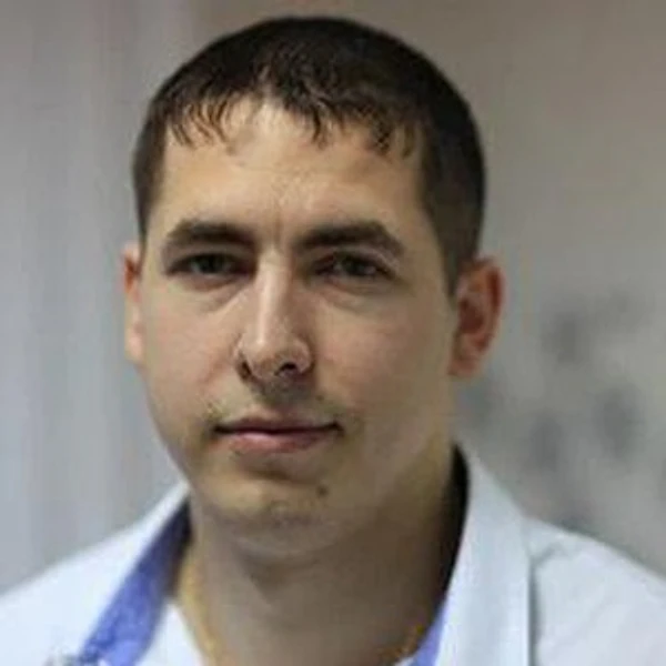 Бондаренко Владислав Владимирович — Стоматолог-ортопед, Нижневартовск