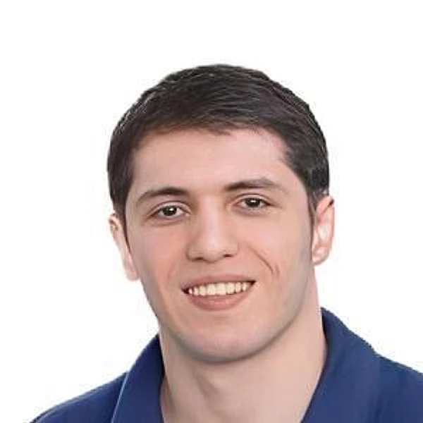 Гусейнов Ариф Эскендарович — Стоматолог-хирург, Стоматолог, Стоматолог-имплантолог, Омск