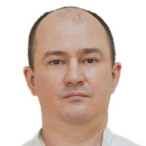 Петров Антон Сергеевич — Торакальный хирург, Липецк