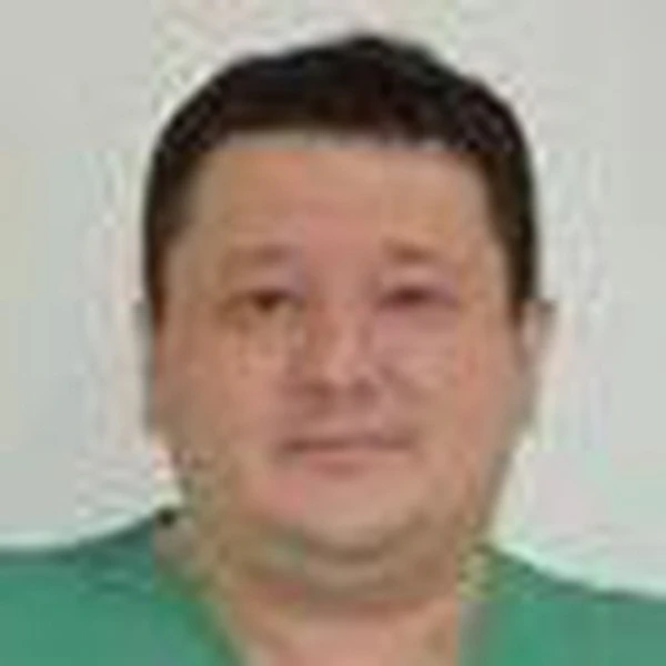 Александров Максим Вениаминович — Хирург, Сыктывкар